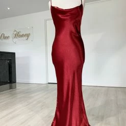 NEW ARRIVALS Honey Couture EVELYN Burgundy Silky Slip Formal Dress