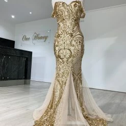 Honey Couture KIMBERLEY Gold Sequin Off Shoulder Formal Dress