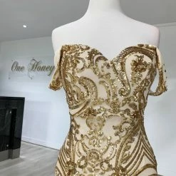 Honey Couture KIMBERLEY Gold Sequin Off Shoulder Formal Dress