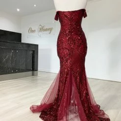 NEW ARRIVALS Honey Couture KIMBERLEY Burgundy Sequin Off Shoulder Formal Dress 20 NEW ARRIVALS Honey Couture KIMBERLEY Burgundy Sequin Off Shoulder Formal Dress