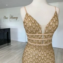 Honey Couture KARMEL Gold Glitter Formal Dress 8 Honey Couture KARMEL Gold Glitter Formal Dress