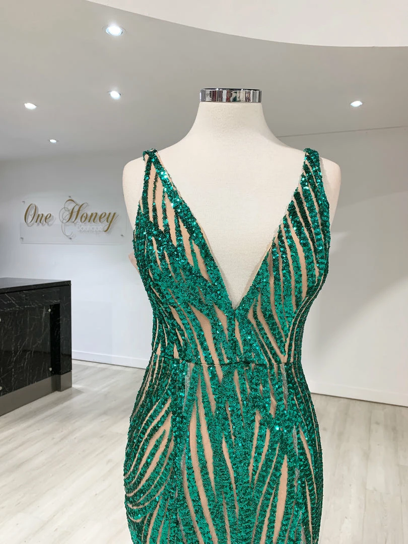 One Honey Boutique Honey Couture YASMIN Emerald Green Sequin Formal Gown NEW ARRIVALS 11 One Honey Boutique Honey Couture YASMIN Emerald Green Sequin Formal Gown NEW ARRIVALS