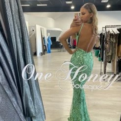 NEW ARRIVALS Honey Couture TRISTIN Green Sequin Low Back Formal Dress