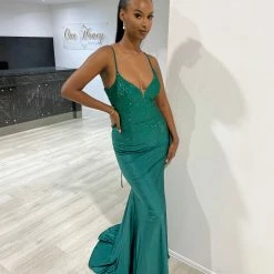 NEW ARRIVALS Honey Couture JULIANA Emerald Green Lace Up Back Diamante Mermaid Formal Dress