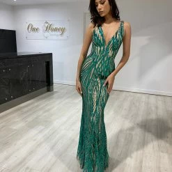 One Honey Boutique Honey Couture YASMIN Emerald Green Sequin Formal Gown NEW ARRIVALS 21 One Honey Boutique Honey Couture YASMIN Emerald Green Sequin Formal Gown NEW ARRIVALS