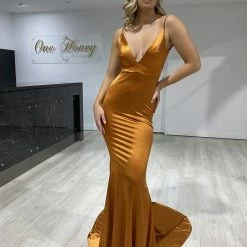 NEW ARRIVALS Honey Couture MILEE Burnt Orange Low Back Mermaid Evening Gown Dress