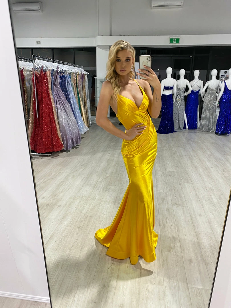 NEW ARRIVALS Honey Couture COCO Yellow Low Back Bum Ruching Mermaid Formal Dress 6 NEW ARRIVALS Honey Couture COCO Yellow Low Back Bum Ruching Mermaid Formal Dress