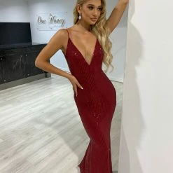 Honey Couture CHYNA Burgundy Sequin Bum Scrunch Low Back Formal Dress NEW ARRIVALS