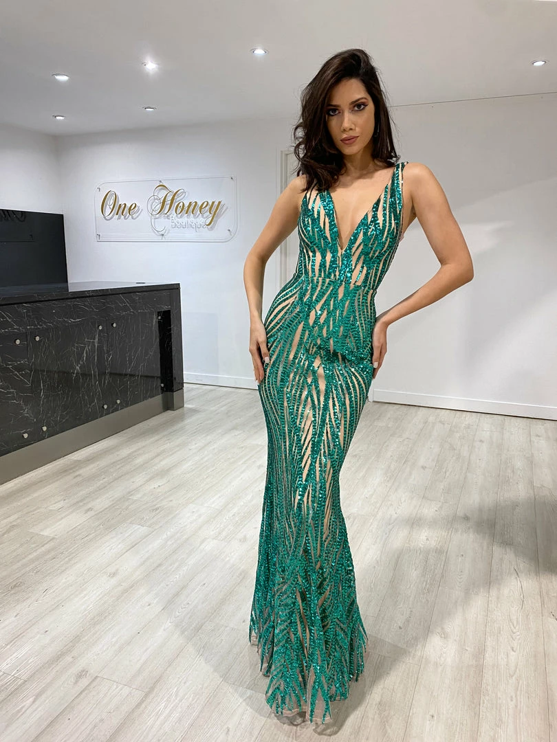 One Honey Boutique Honey Couture YASMIN Emerald Green Sequin Formal Gown NEW ARRIVALS 4 One Honey Boutique Honey Couture YASMIN Emerald Green Sequin Formal Gown NEW ARRIVALS
