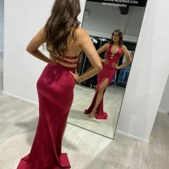 NEW ARRIVALS Honey Couture LEYA Burgundy Plunge Front Halter Formal Dress