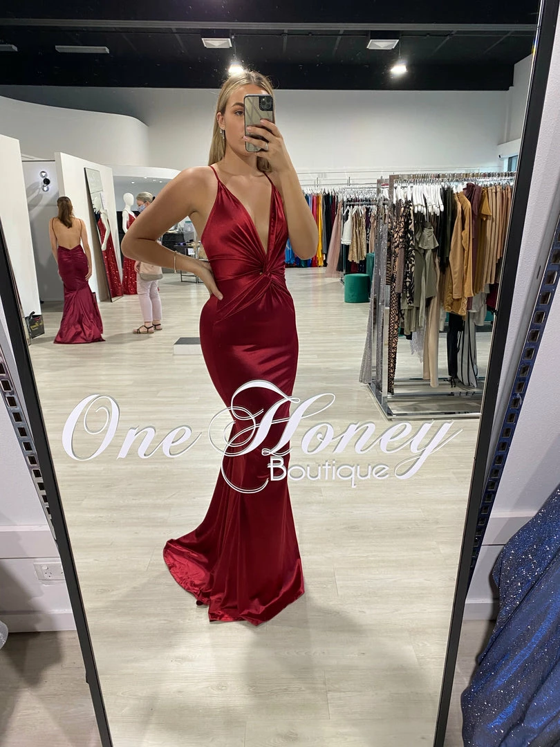 Honey Couture JUSTICE Burgundy Open Back Mermaid Evening Gown Dress 6 Honey Couture JUSTICE Burgundy Open Back Mermaid Evening Gown Dress