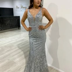 NEW ARRIVALS Honey Couture CAROLINE Silver Mesh Glitter Formal Gown Dress