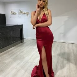 Honey Couture RACHEL Burgundy V Front Silky Formal Dress NEW ARRIVALS